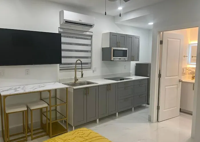 Stunning Deluxe Studio